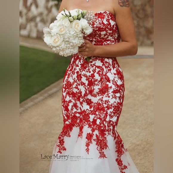 Red and White Lace Mermaid Gown with Train (Prom/Wedding Dress) - Picture 4 of 12